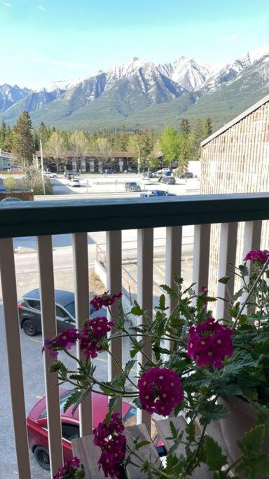 Unit #303 Mountain View 1Br In Canmore Downtown Εξωτερικό φωτογραφία